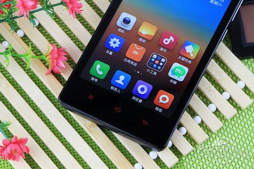 像玩游戏用红米还是小米好呢