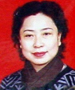 【刘光明】_刘光明穿裙子调研照片_刘光明