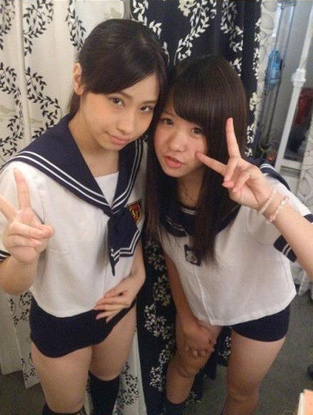日本女生体育课<em>性感</em>训练服 完爆中国校服(组图