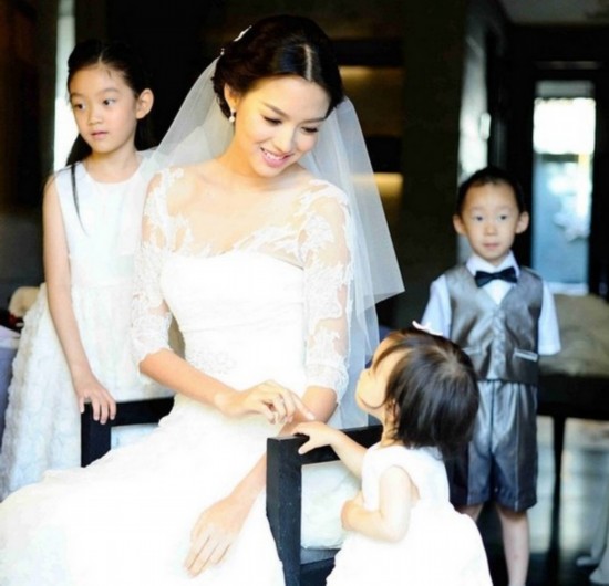 <em>95</em>_<em>95</em>后粉<em>木耳</em>嫩<em>妹子</em>_<em>95</em>成都僵尸_<em>95</em>图片大