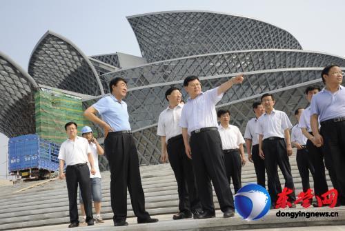 刘士合:全力打造秀美宜居的生态文明典范城市