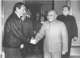 朱?基发展上海经济 被邓小平赞为懂经济的领