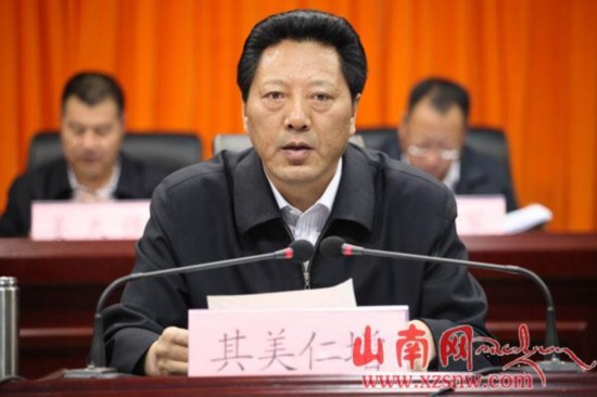 山南地区召开上半年经济运行情况通报会