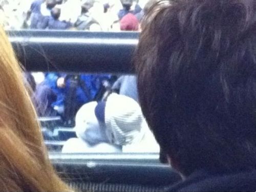 《我们结婚了》宋茜尼坤维尼夫妇棒球场亲密约