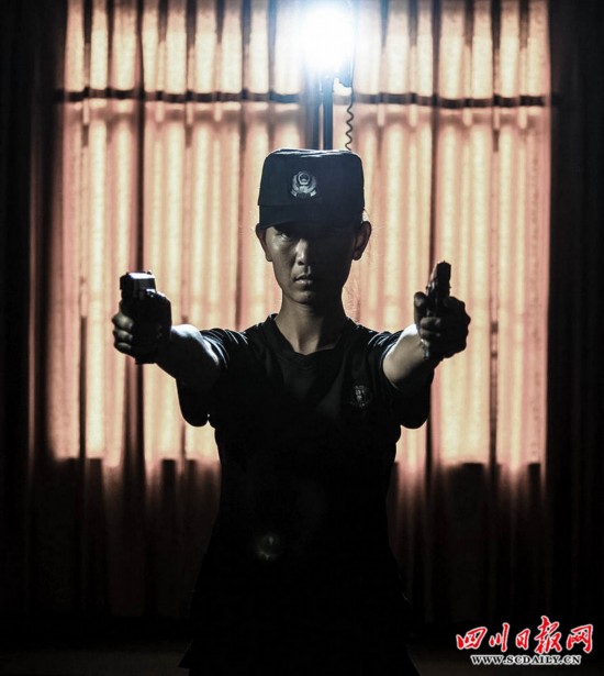 揭秘四川<em>女特警</em>残酷训练 艰苦不逊 老A 【3】-
