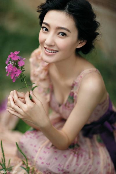 素颜女神王丽坤旧照被翻出疑似整容 女神走下神坛【7】