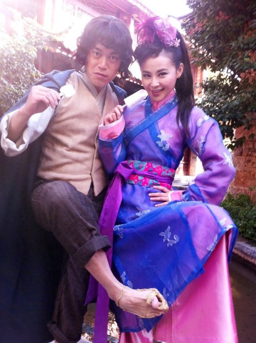 陆三金白敬祺男男吻【26