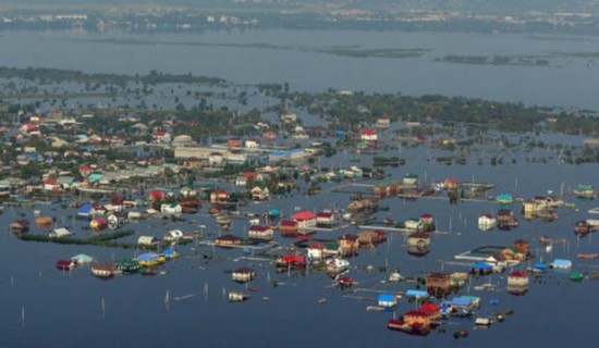 俄罗斯阿穆尔河水位上涨15厘米远东10多万人受灾