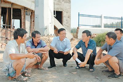 河南省范县开展千名公务员走基层活动