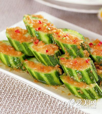  秋季吃丝瓜美容淡斑 丝瓜的10大养生功效 
