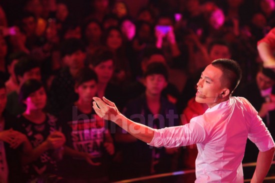 李斯丹妮助阵欧豪捍卫六强席位 首个出战李宇