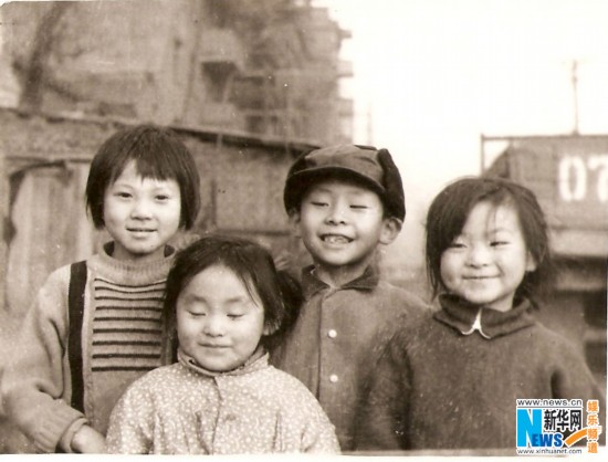 孙俪张译童年秘照曝光 从小学舞蹈拍照摆pose【11】