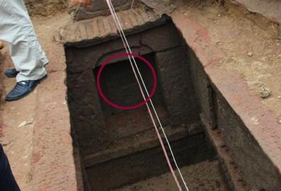 古墓南宋图片:地里种核桃树发现800年前南宋墓