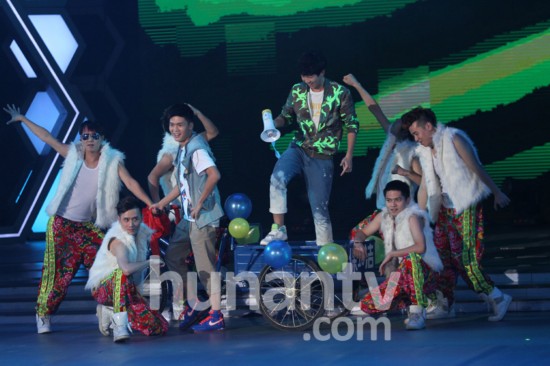 2013快乐男声六强选手华晨宇