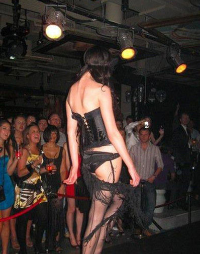 上海女主播朱珠内衣_朱珠性感内衣写真