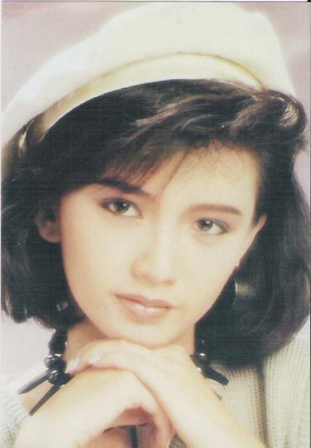 中国80年代美女图 冯宝宝曾华倩邵美琪迷一样的女人
