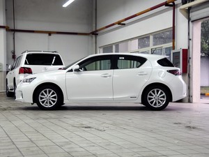 雷克萨斯雷克萨斯雷克萨斯CT2013款 CT200h 舒适版