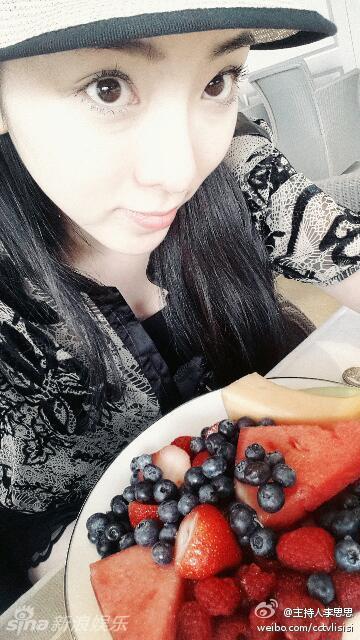 ���Ӵ���80��Ů������˼˼������