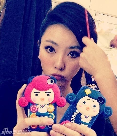 ���Ӵ���80��Ů������˼˼������