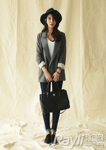 <em>长款</em>中性<em>西装</em> 甜美<em>女生</em>变帅气【14】--福建频道