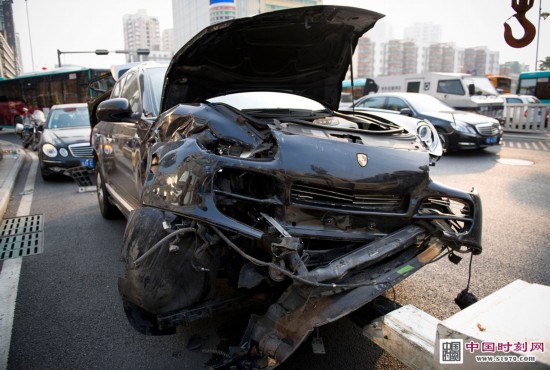 昆明飙车党致车祸 重大车祸盘点