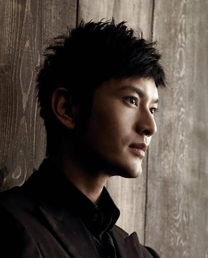 李若彤周冬雨伊能静 女星年龄造假改小大曝光