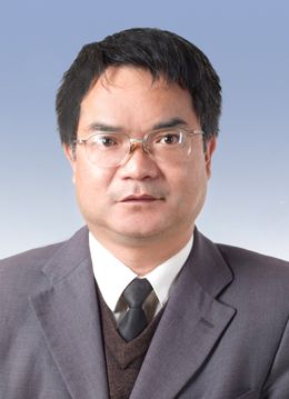 历任龙陵县平达乡党委副书记,乡长,县农业局党委书记,局长,县委常委