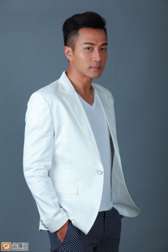 刘恺威唐嫣暧昧拍<em>写真</em> 型男<em>靓女</em>配对十分<em>养眼</em>