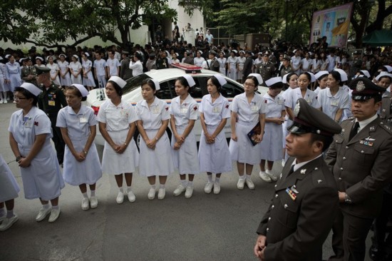 泰国僧王百岁圆寂 全国哀悼15天(图组)