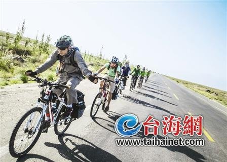 廈大12學生歷時11天 僅花1500元騎行絲綢之路