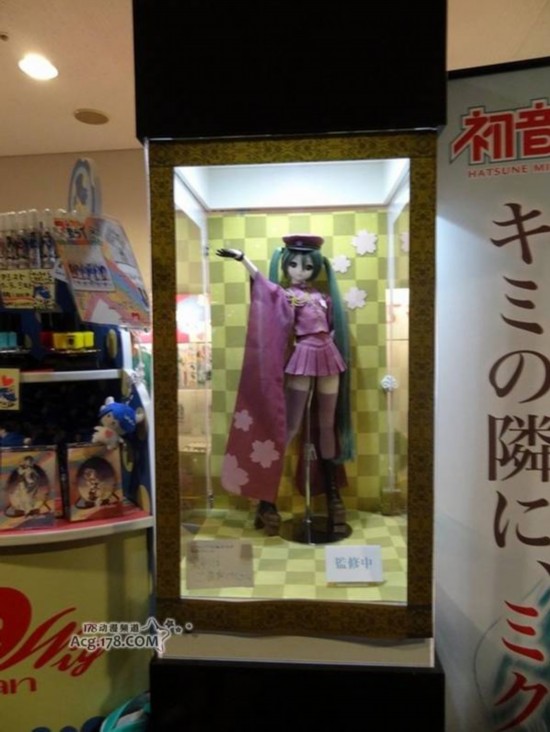 初音未来DD娃娃公开 千本樱服饰12月1日预售