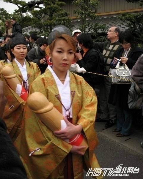 一分钟性教育<em>视频</em>走红 明星公开性教育图揭世