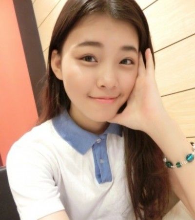 最美体育女老师PK最美校服女生 制服诱惑清纯