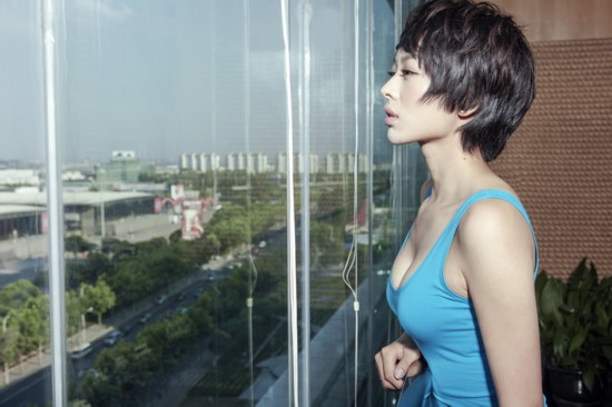 《我是特种<em>兵</em>之火凤凰》<em>女兵</em>训练露小蛮腰 幕