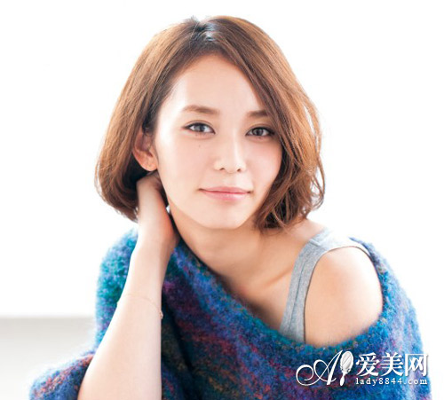 麻豆示范<em>卷发棒</em>教程 打造浪漫短卷发- Micro R