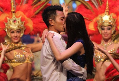 杨幂爸爸升级刘恺威岳父 否认<em>女儿怀孕</em>/图【1