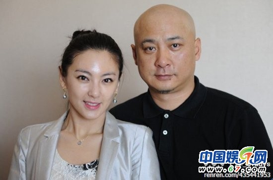 张亮老婆寇静_张亮和寇静婚纱照(3)