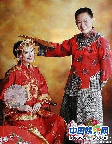 张亮老婆寇静_张亮寇静婚纱照(3)