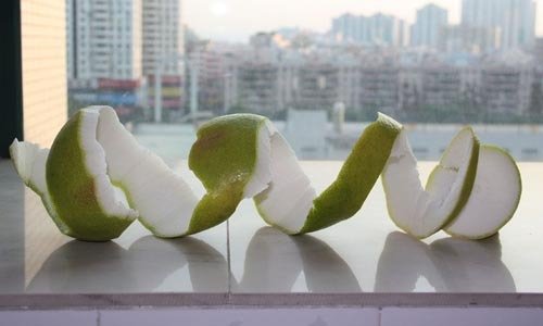 吃完柚子皮不要丢 蒸排骨煨上汤样样美味 - 临窗观景 - 临窗观景 柚子皮也是好东西 多种健康吃法玩转餐桌【2】
