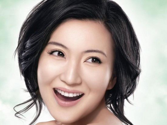 胡静大s蒋勤勤 70后女明星最娇艳时容颜(图)【15】