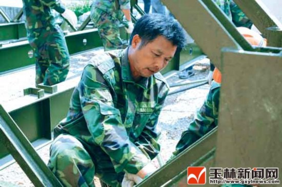 李景明,二级公路上的铁汉子