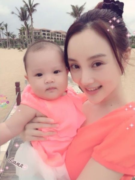 李湘张柏芝李小璐刘涛 辣妈微博晒儿照大比拼