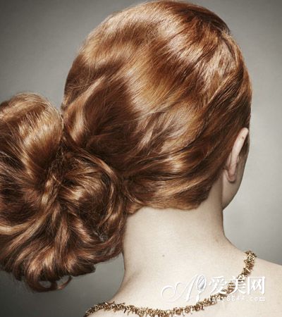 女性养生:秋冬爱掉头发 8个食疗方防脱发