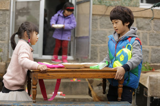 森蝶爹田亮带五娃 Kimi王诗龄石头天天出难题