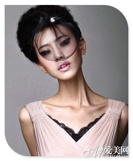 chic别致唯美发饰 让秀发翩翩起舞