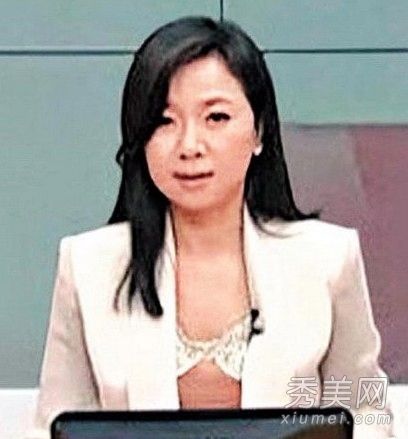 女主持不穿底裤露私处 曝光10大女主播露骨走