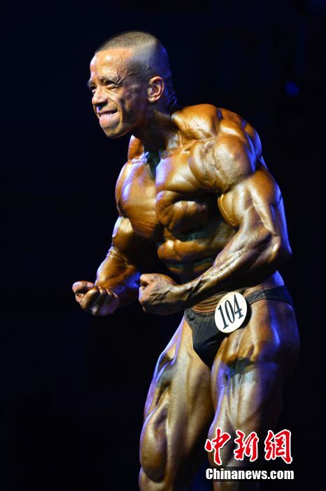 三亚国际沙滩健美先生比基尼小姐大赛完美落幕