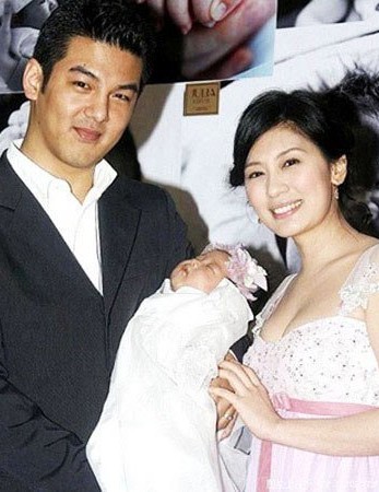 细数明星夫妻反目理由 出轨家暴精神失常(图)