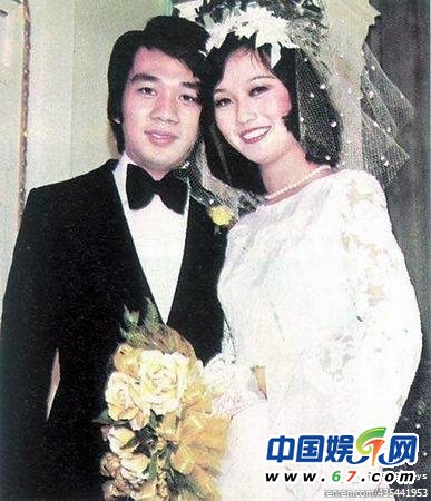 李湘婚纱照_李湘王岳伦婚纱照(3)