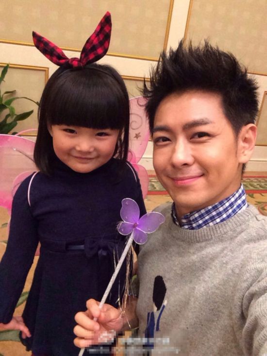 龄成长手册:的确曾经瘦过 生活奢华变小<em>胖妞</em>(图